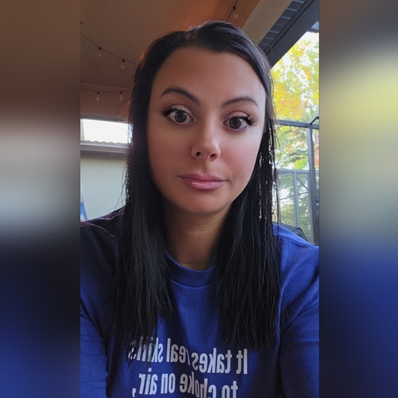 Meet your Posher, Amy - Picture 1 of 1